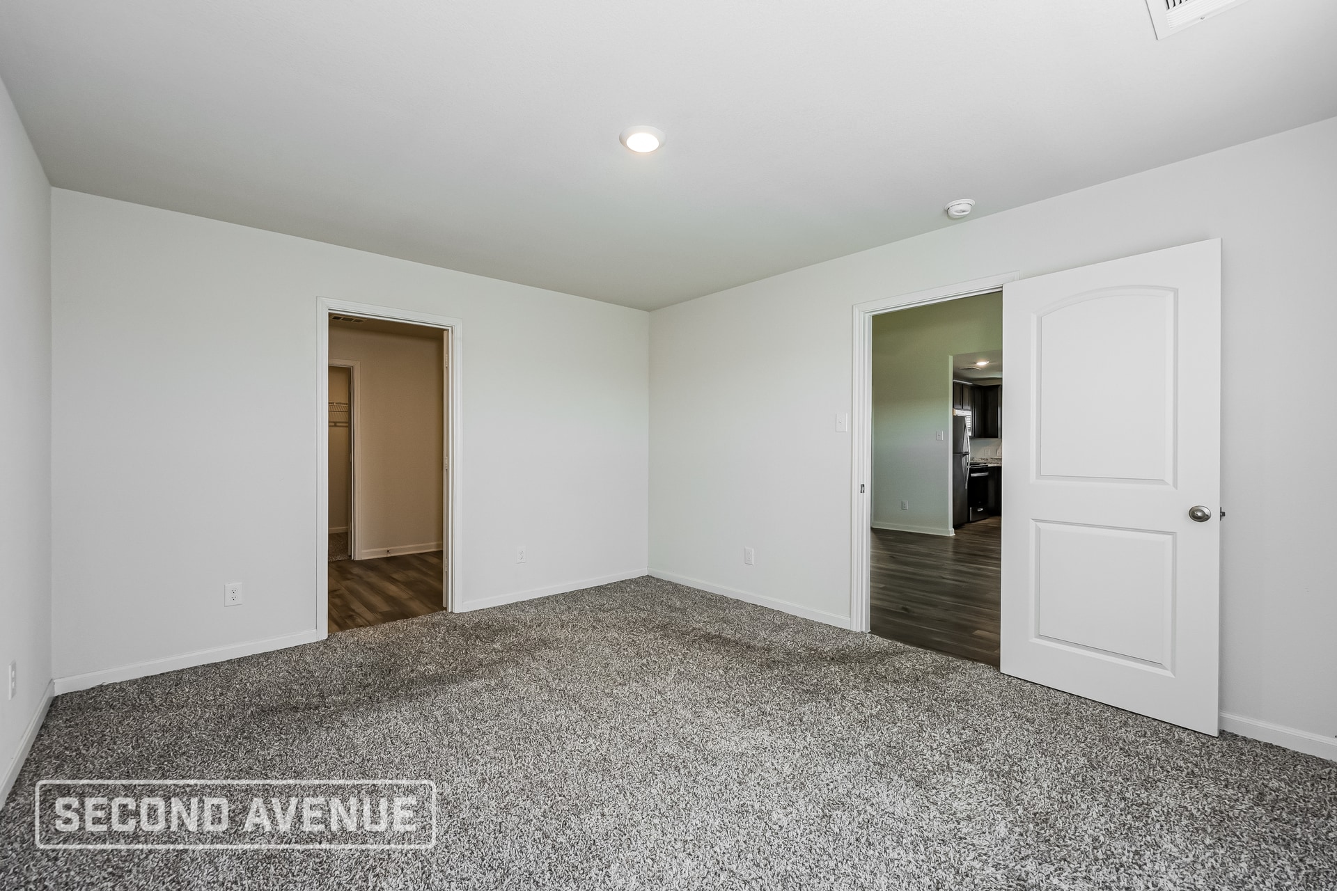 Building Photo - 327 Condie Russell Ave