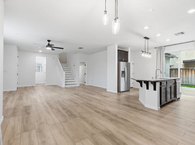 Building Photo - Spacious 3-bedroom home offering 1,785 sq ft of comfortable living space.