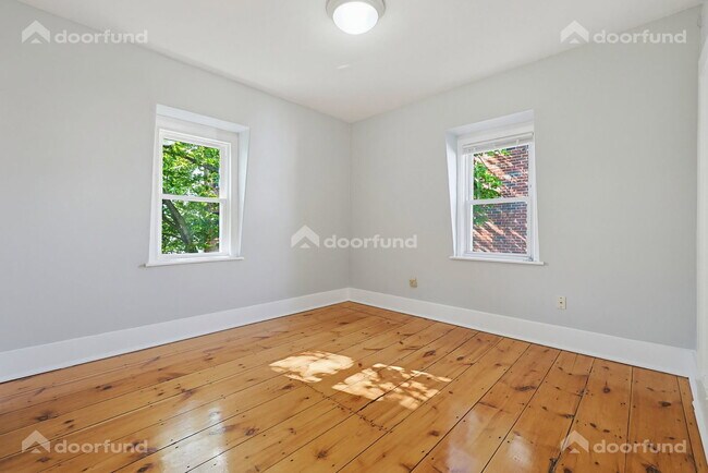 Building Photo - 17 Wachusett St