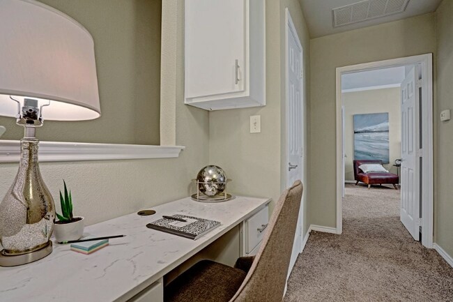 Building Photo - 9010 N FM 620