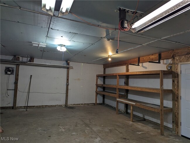 Building Photo - 17802 Rapids Rd