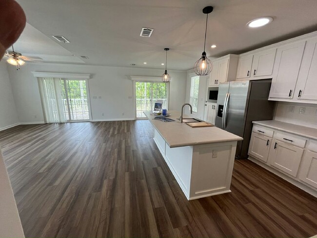 Building Photo - 7978 Yukon Trl