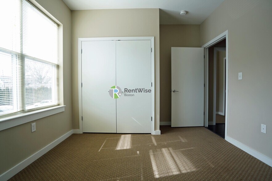 Building Photo - 625 McGrath Hwy