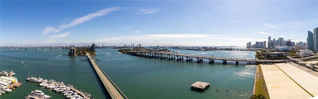 Building Photo - 555 NE 15th St