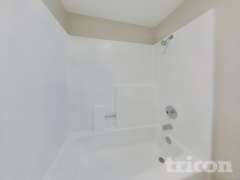 Building Photo - 3401 Spruce St