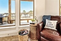 Building Photo - 131 Deer Island Rd