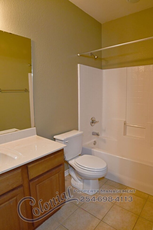 Building Photo - AVAILABLE SOON!