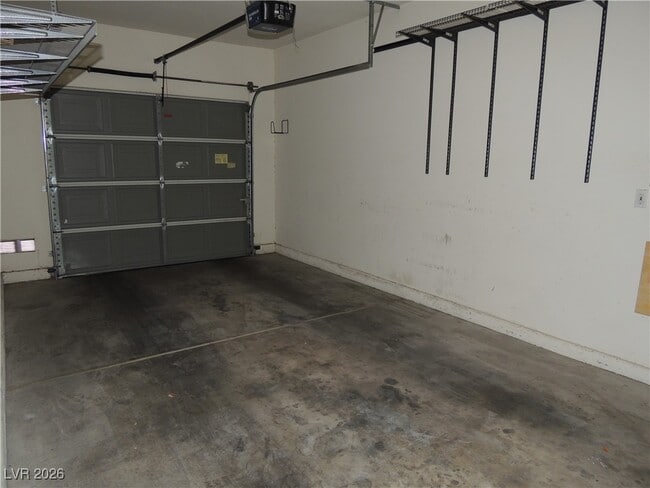 Building Photo - 8555 W Russell Rd