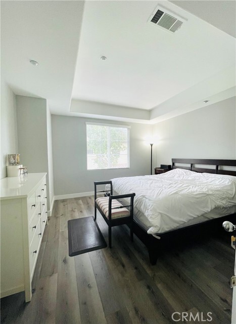 Building Photo - 1210 Mendez Dr