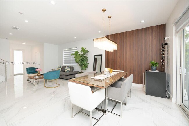 Building Photo - 10366 NW 68th Terrace