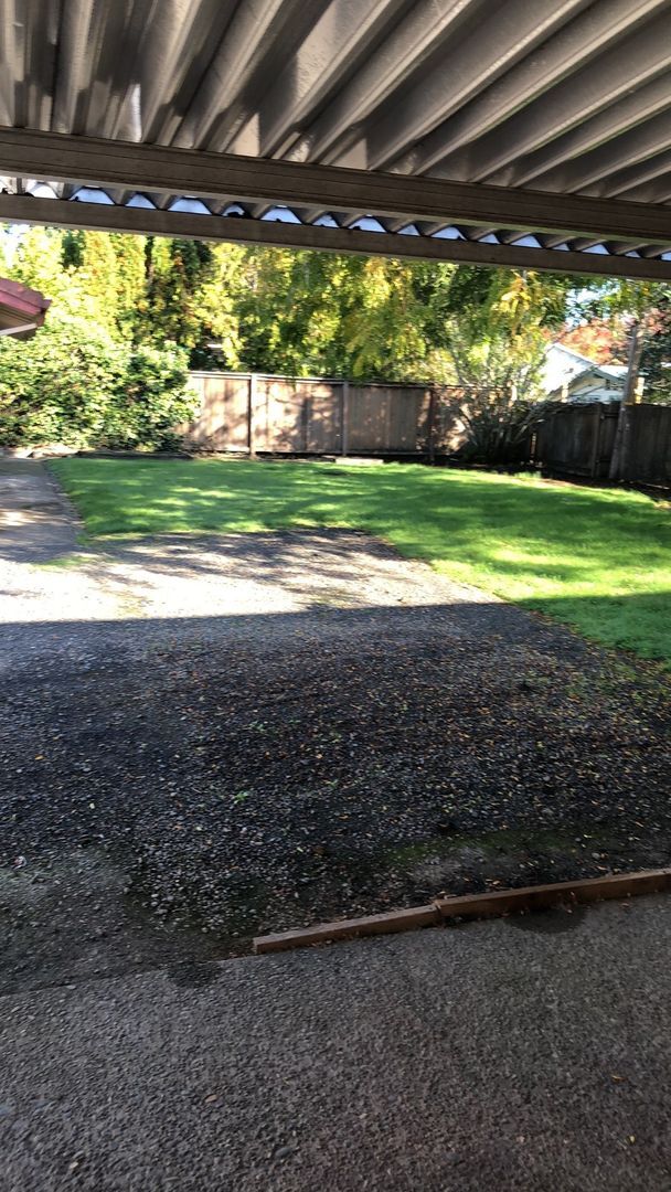 Building Photo - Spacious 4-Bedroom Home in Prime Corvallis Location!