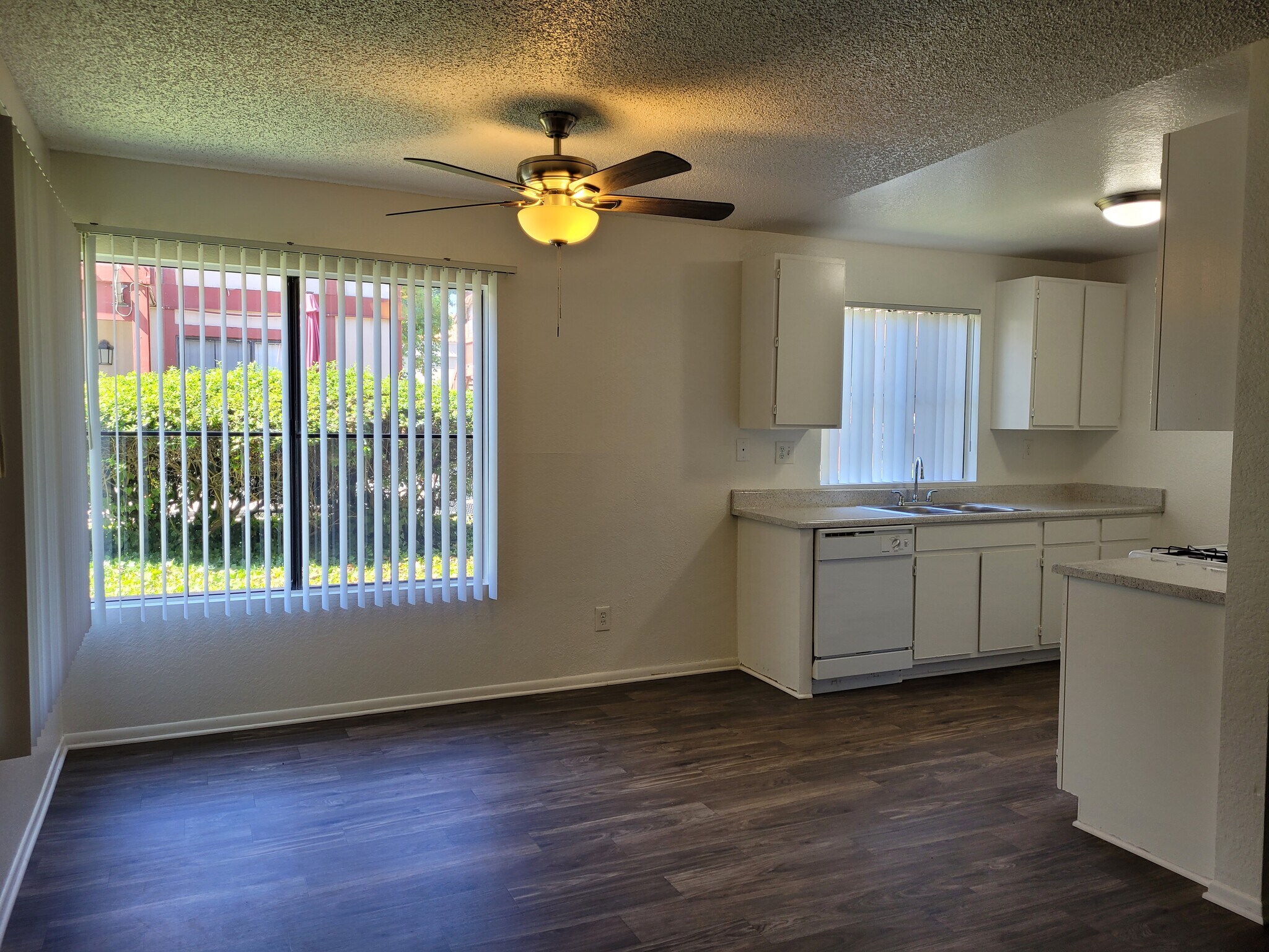 Building Photo - 7385 Lariat Pl