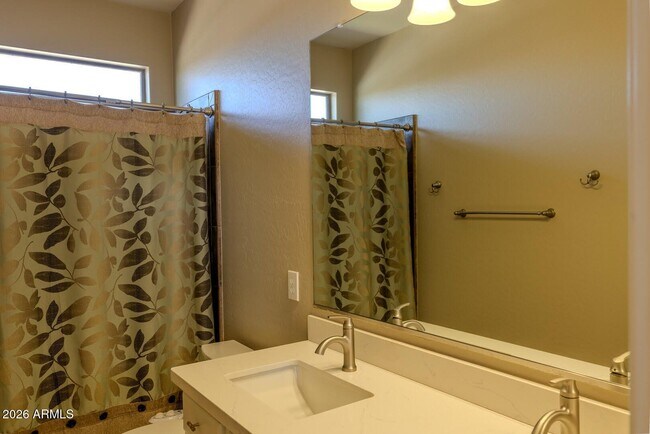 Building Photo - 1884 W Macaw Dr