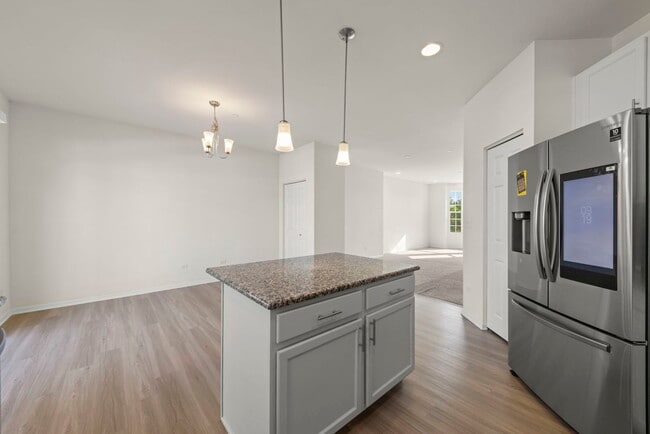 Building Photo - 4415 Monroe Ct
