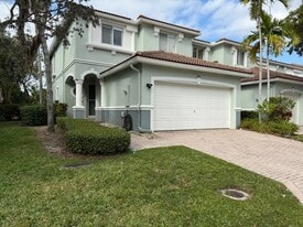 Building Photo - 2136 Oakmont Dr