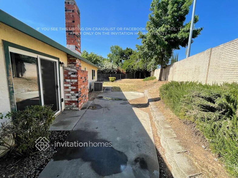 Building Photo - 4913 Adorn Ct