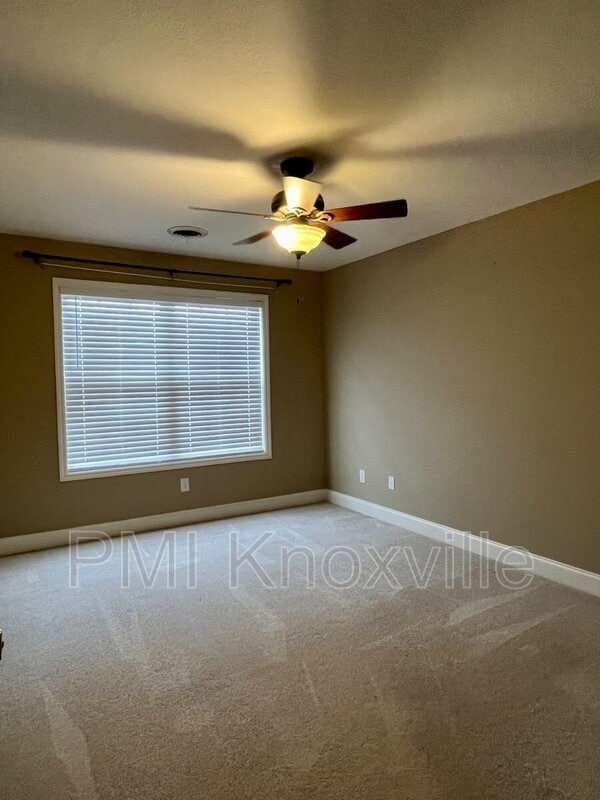 Building Photo - 4601 Ivy Rose Dr