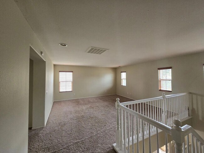 Building Photo - 1626 Sorrel Ln
