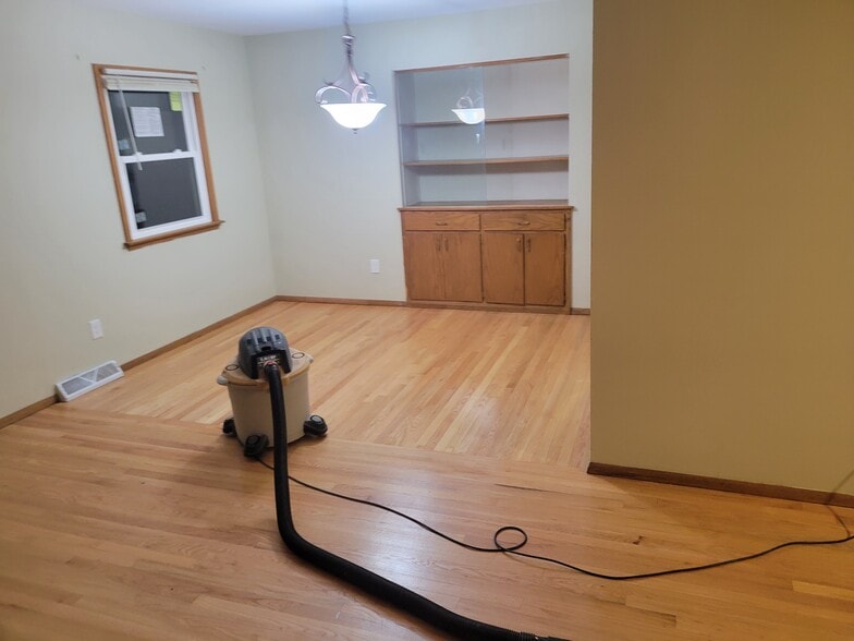 Building Photo - 4348 N 90th St