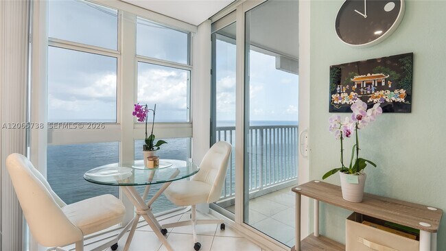 Building Photo - 1370 S Ocean Blvd