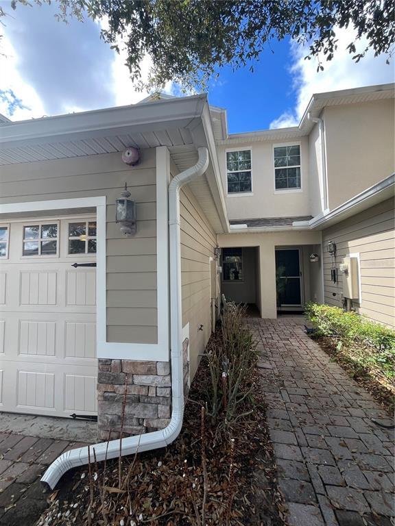 Building Photo - 1366 Priory Cir