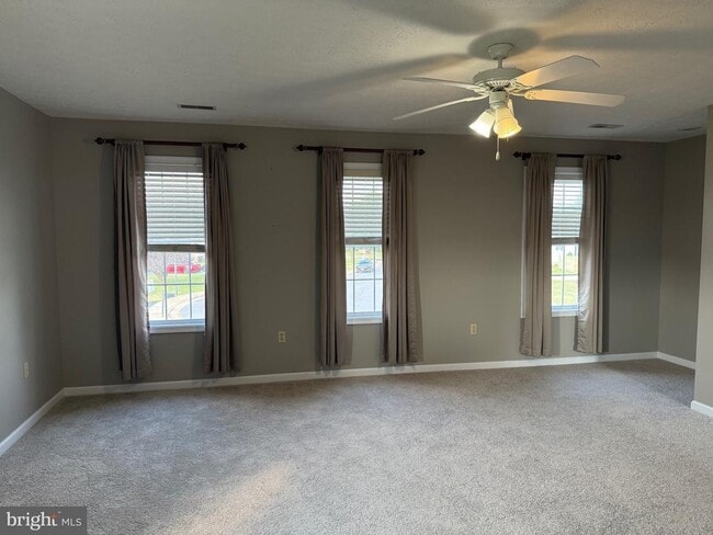 Building Photo - 51 Crystal Hill Ct