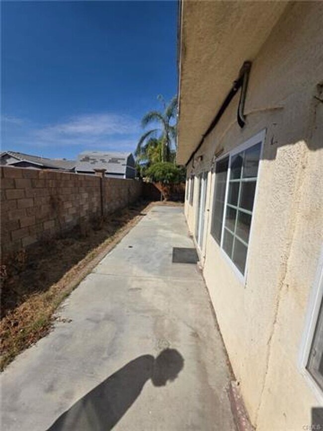 Building Photo - 867 Billows Ct