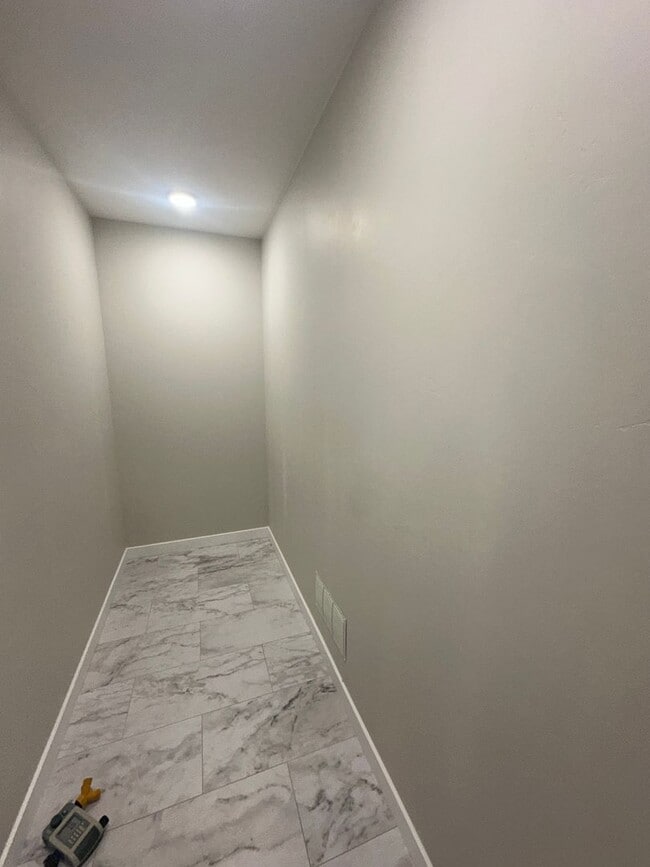 Building Photo - Brand New & Adorable 2 Bedroom, 2 Bathroom Unit in Saint Anthony! ($200 OFF OF FIRST MONTHS RENT!!!)