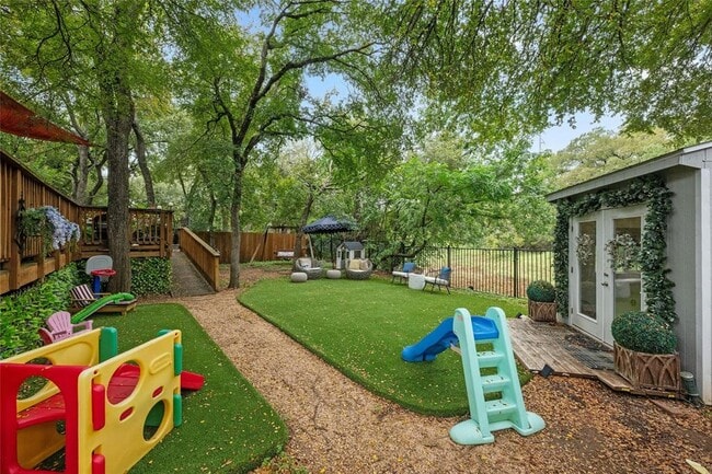 Building Photo - 8402 Nairn Dr
