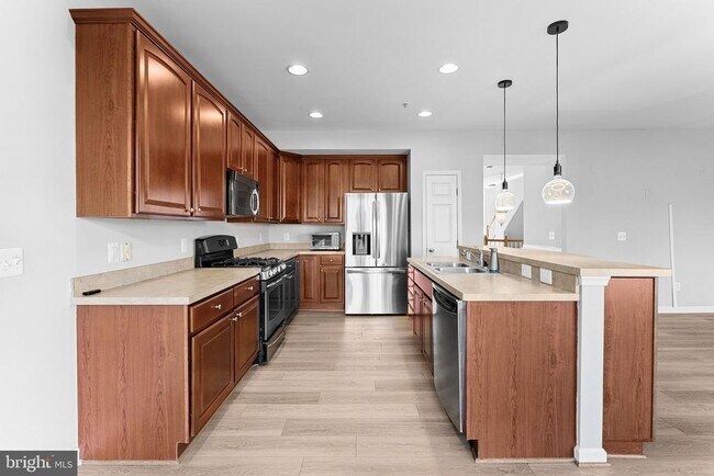 Building Photo - 41848 Inspiration Terrace