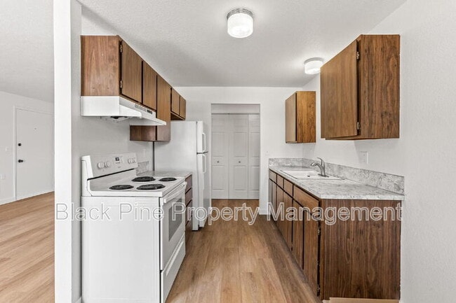 Building Photo - 4872 W Bethel St