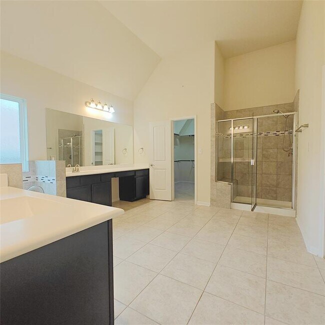 Building Photo - 8922 Covington Estates Cir