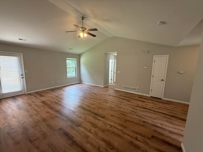 Building Photo - 1432 Bodie Dr