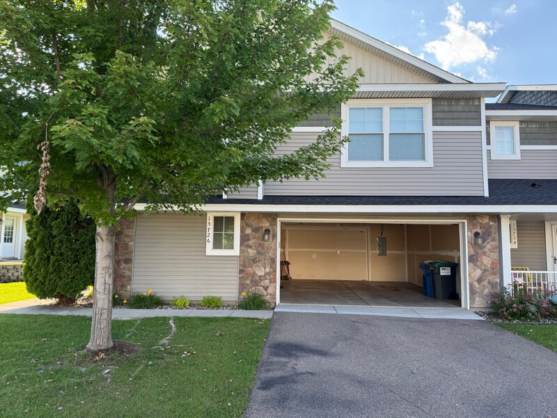 Building Photo - 15726 60th Ave N