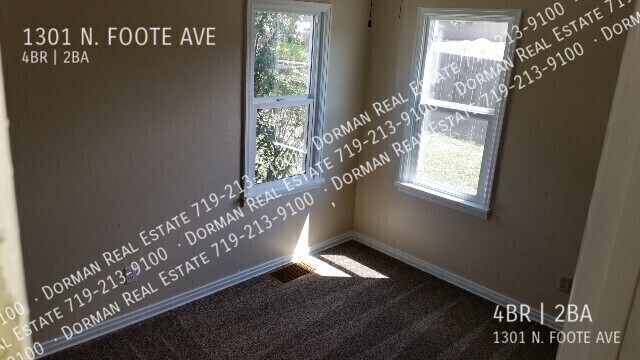 Building Photo - 1301 N Foote Ave