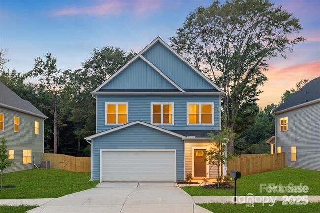 Primary Photo - 9431 Weston Woods Ln