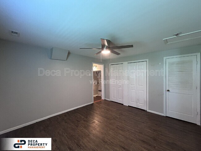 Building Photo - 7127 Alabama Ave