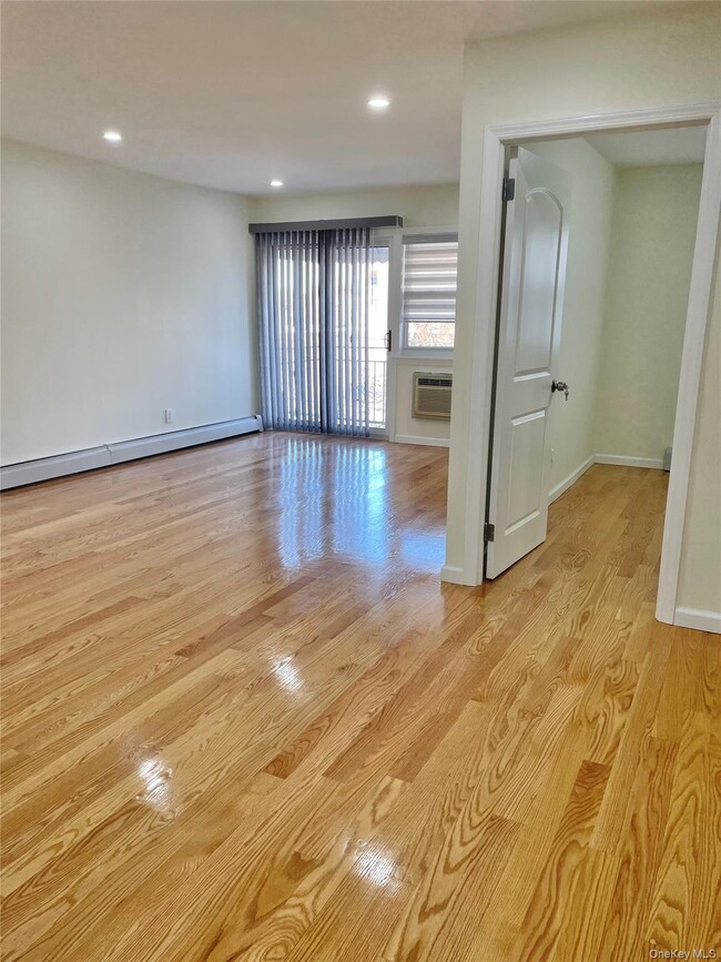 Building Photo - 43-22 213th St