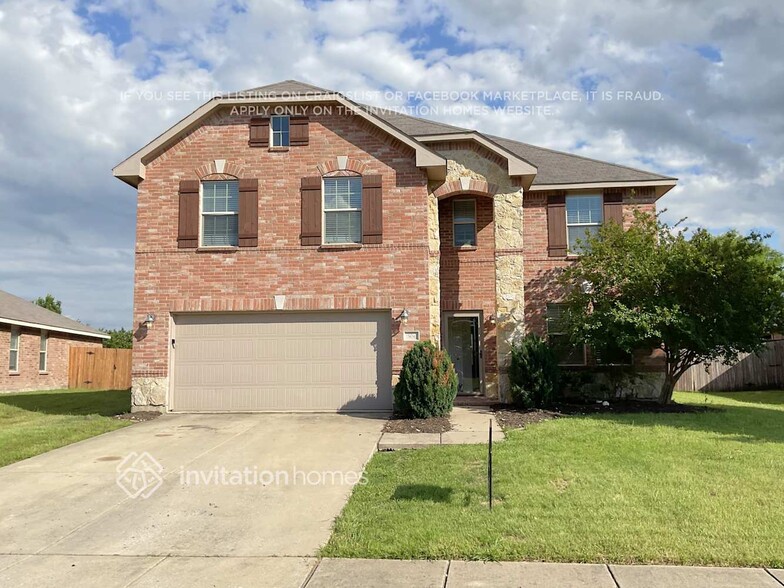 Primary Photo - 504 Azalea Dr