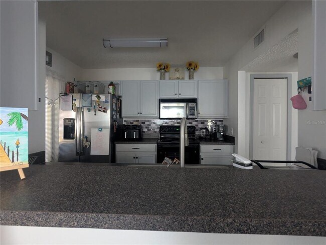 Building Photo - 10740 Keys Gate Dr