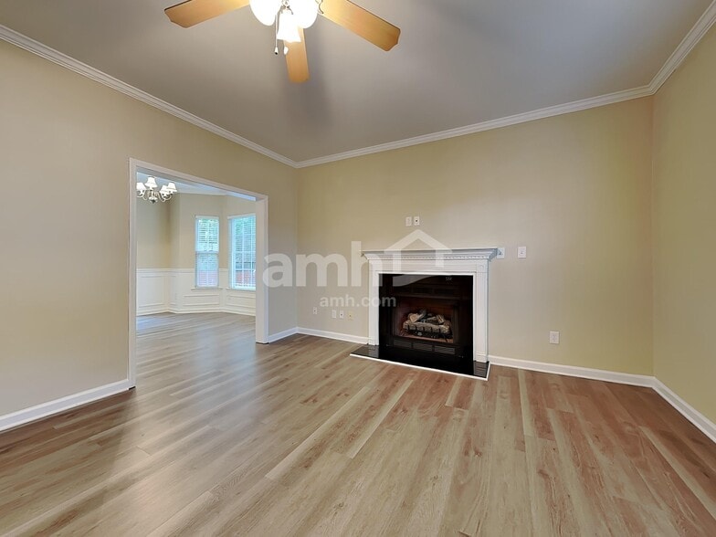 Building Photo - 236 Ber Creek Dr