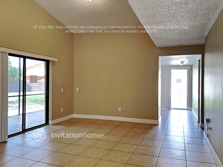 Building Photo - 14831 SW 50th Terrace