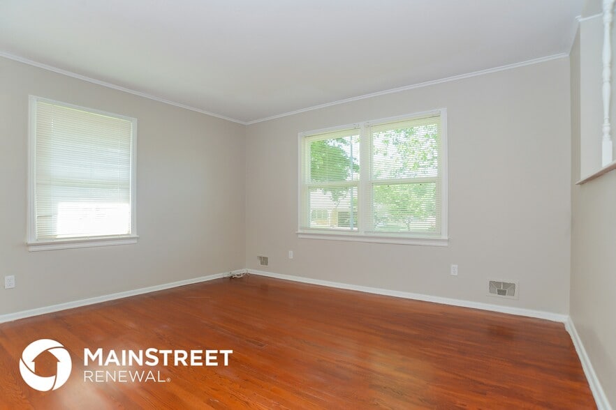 Primary Photo - 16016 E 37 Terrace S
