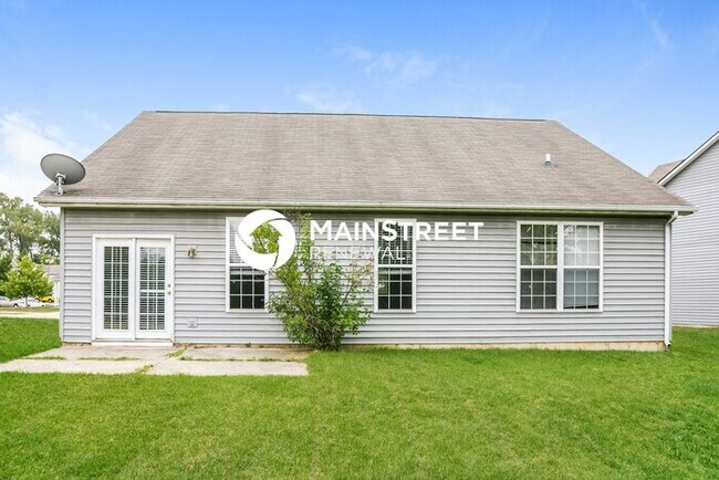 Building Photo - 3 Bedroom Pet-Friendly Home in Indianapoli...