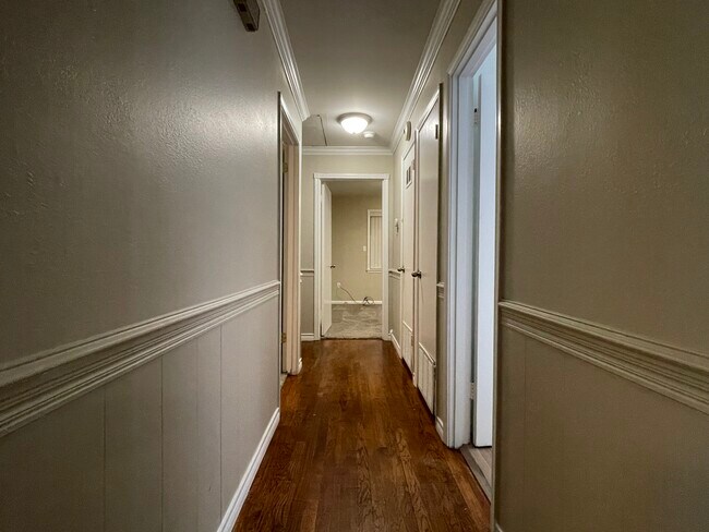 Building Photo - 1208 Tulane Ave