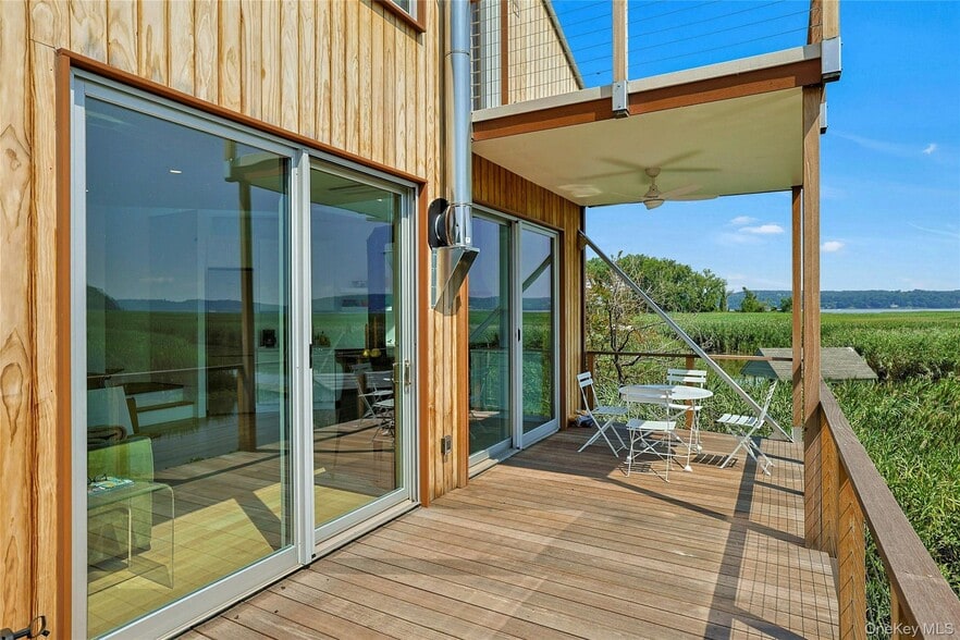 Building Photo - 93 Paradise Ave