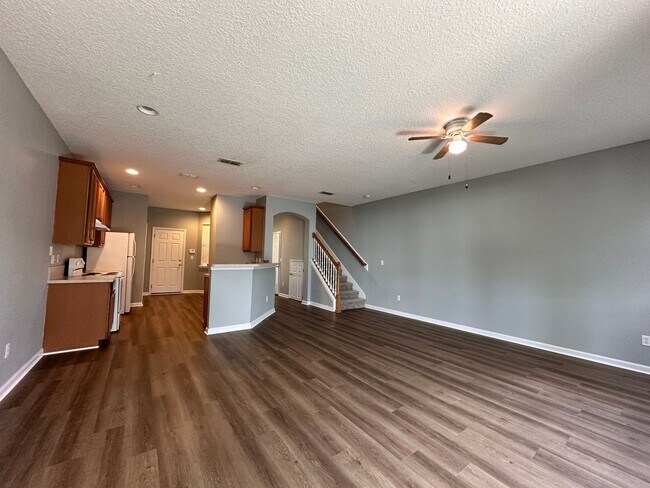 Building Photo - Oakleaf Plantation – Townhome – Briar Oaks