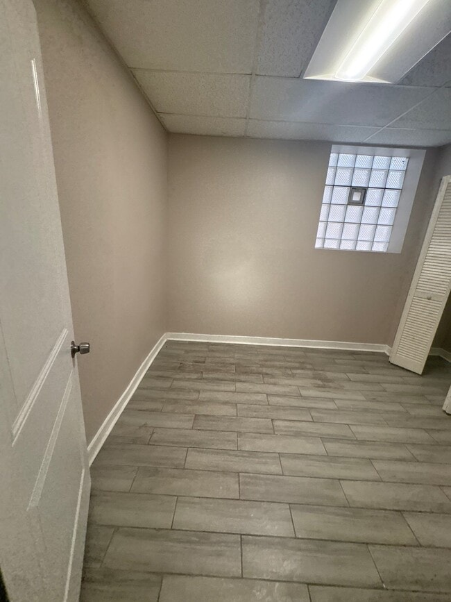 Building Photo - 7444 S Langley Ave