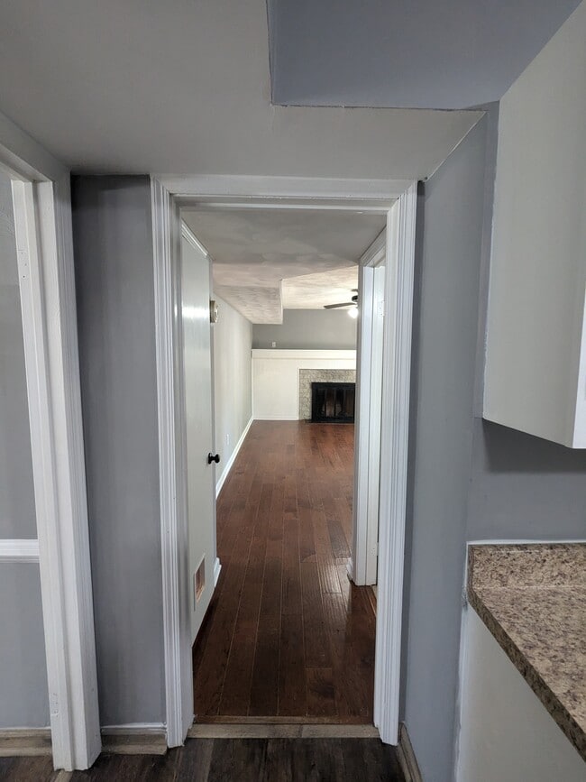 Building Photo - 12 Admiral Ct