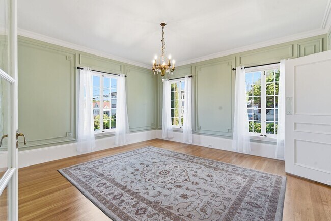 Building Photo - 501-503 Mandana Blvd